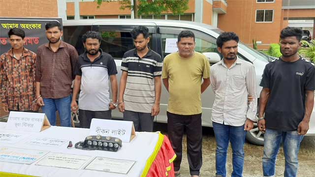 পরিচয় দেন এমপি, পুলিশ—অথচ তারা সবাই অপহরণকারী