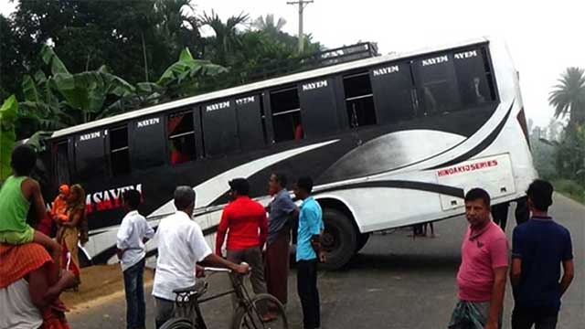 সেপ্টেম্বরে সড়কে প্রাণ গেল ৪২৬ জনের