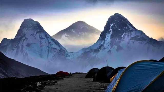 এভারেস্টের সিংহাসন শেষ! ভূগর্ভে মিলল ১০০ গুণ উঁচু ‘গোপন পর্বত’