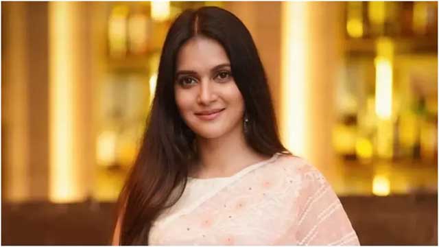 নারীরা যদি পিছিয়ে থাকে তাহলে পৃথিবী সামনে এগিয়ে যেতে পারবে না