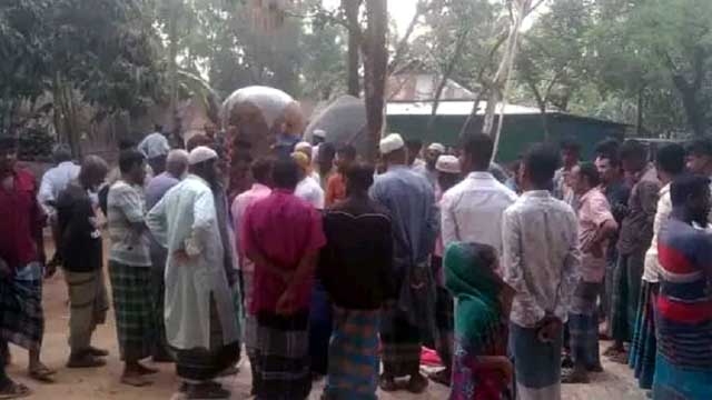 ক্ষেত পাহারা দিতে গিয়ে হাতির আক্রমণে প্রাণ গেল কৃষকের