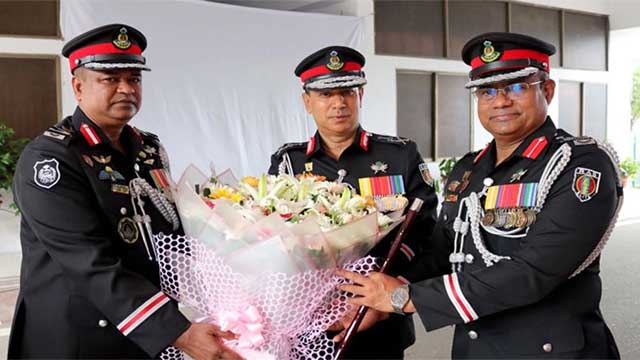 দায়িত্ব নিলেন র‌্যাবের নতুন মহাপরিচালক হারুন অর রশিদ