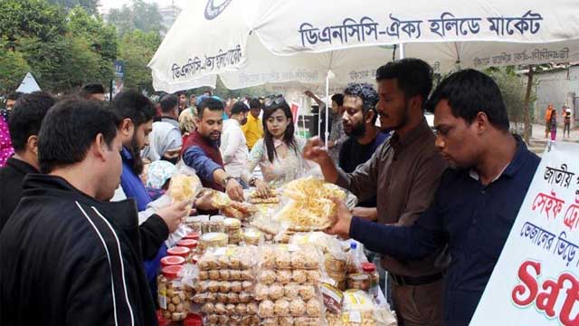 রাজধানীতে আরও হলিডে মার্কেট চালুর পরিকল্পনা: তাজুল ইসলাম