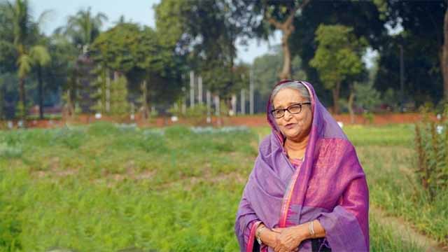 দিল্লির পার্কে কার সঙ্গে দেখা গেল হাসিনাকে?