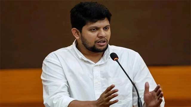 আওয়ামী লীগ নিষিদ্ধের দাবি, উপদেষ্টা মাহফুজের ‘কয়েকটি কথা’
