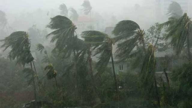 কাল থেকে দুইদিন বজ্রবৃষ্টির আভাস, তাপমাত্রা কমবে ৩ ডিগ্রি