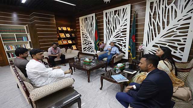 সিইসির সঙ্গে বৈঠকে এনসিপি