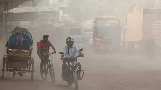 বায়ুদূষণে ১০০ শহরের মধ্যে ঢাকা আজ ১৯তম