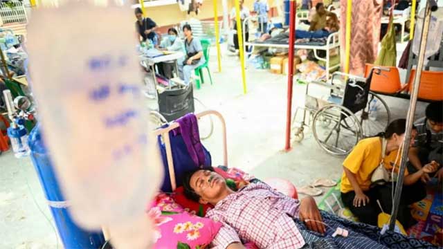 মিয়ানমারে ভূমিকম্পের পাঁচ দিন পর ধ্বংসস্তূপ থেকে শিক্ষক উদ্ধার