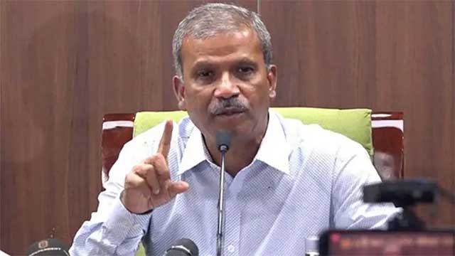 যে যাই বলুক জুনের পরে নির্বাচন যাবে না